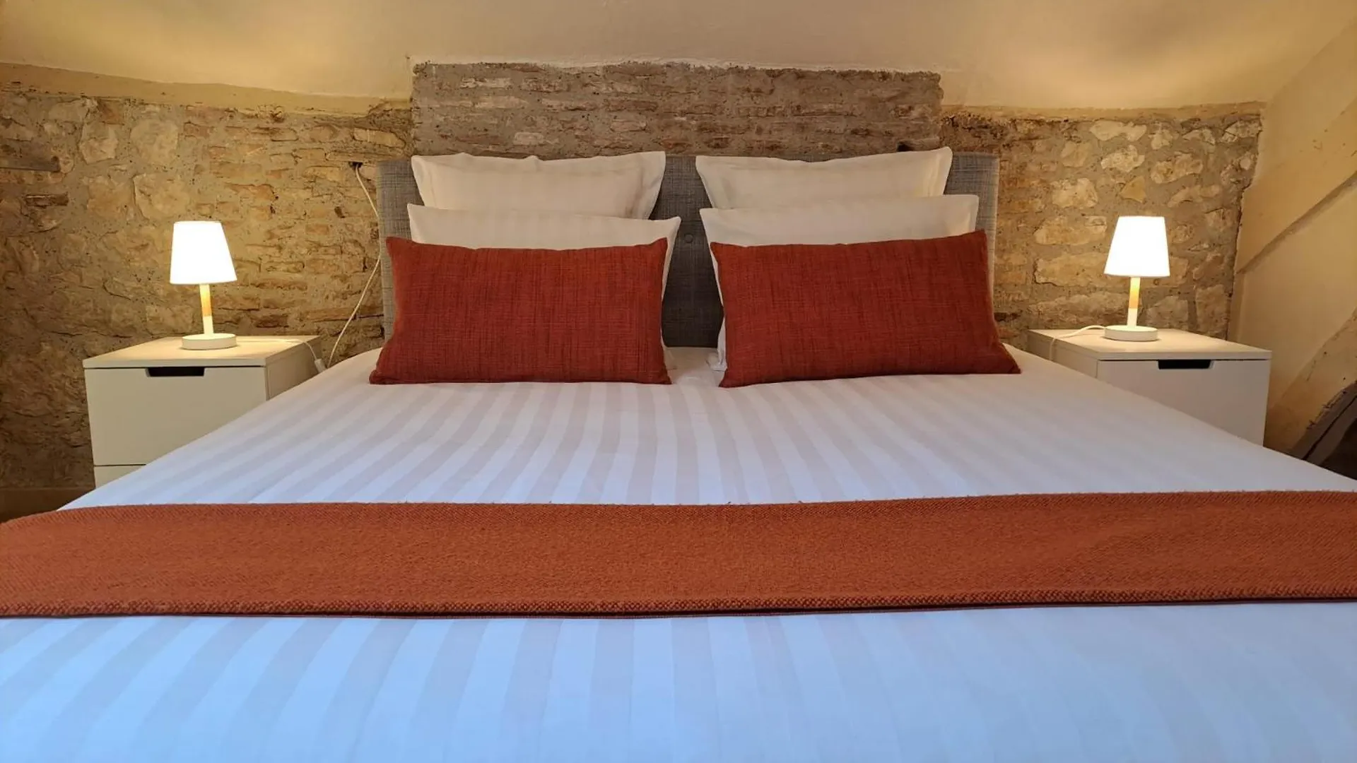 B&B Culinaire La Mouline Belveze 4*,  France